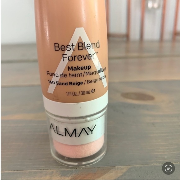 Almay Best Blend Forever Foundation 160 Sand Beige SPF 40 Broad Spectrum 1oz NWT - Picture 3 of 4